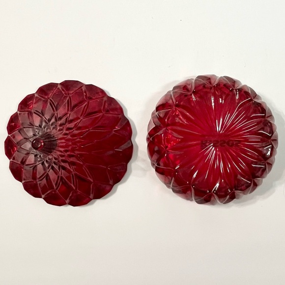 Hershey's Kisses Crystal Ruby Red Candy Trinket Dish - Picture 5 of 10